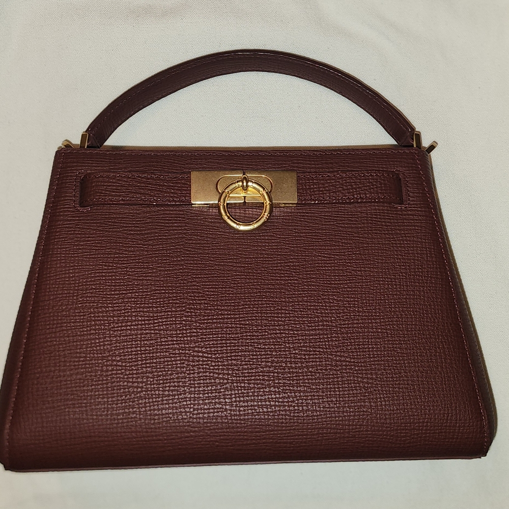 Parisa Wang Elegant Brown Handbag